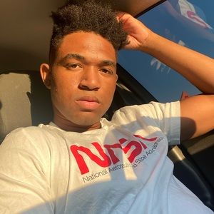 Meet your Posher, Darius